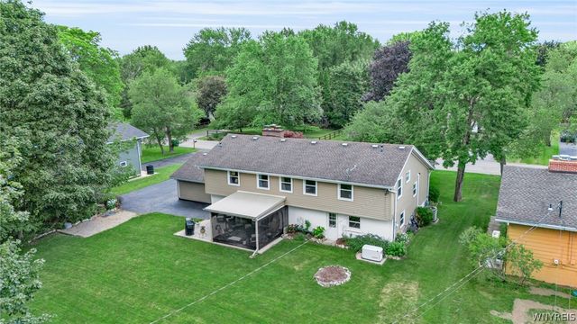 8634 Rebecca Drive, Clarence, NY 14221