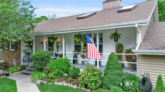 8634 Rebecca Drive, Clarence, NY 14221