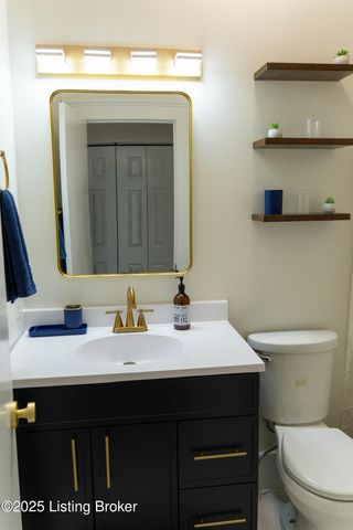 1135 S 1st St APT 7, Louisville, KY 40203