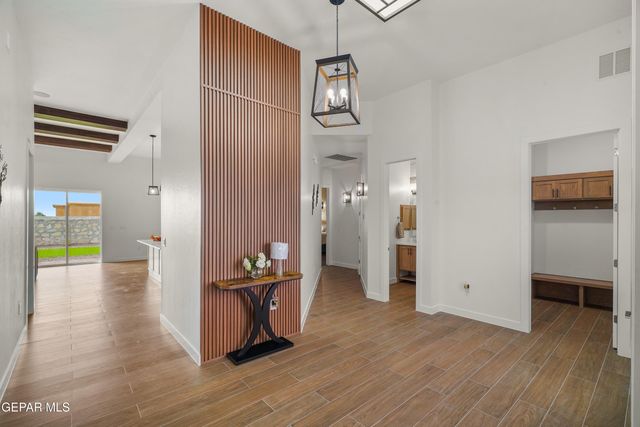 13022 BUCKLEBURY, El Paso, TX 79928