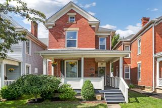 141 E 5th Avenue, Lancaster, OH 43130