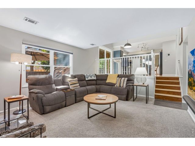 1121 Mansfield Dr, Fort Collins, CO 80525