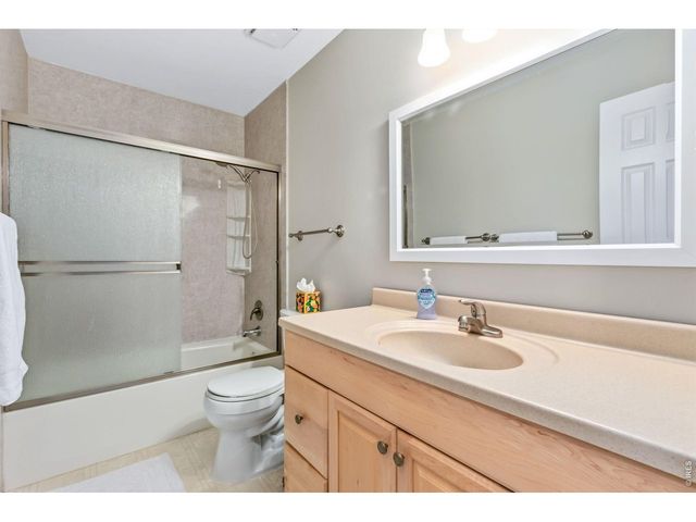 1121 Mansfield Dr, Fort Collins, CO 80525