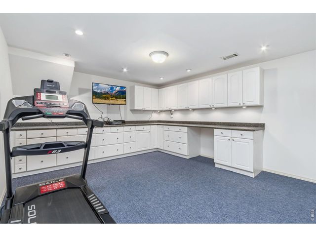 1121 Mansfield Dr, Fort Collins, CO 80525