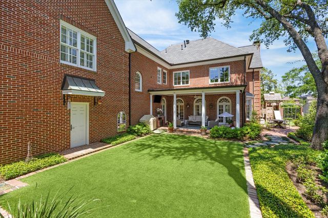 2413 Brentwood Drive, Houston, TX 77019
