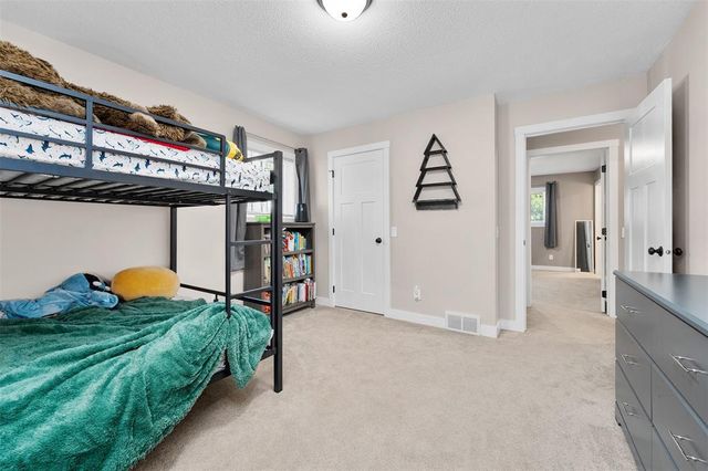 2624 Vine Street, Eau Claire, WI 54703