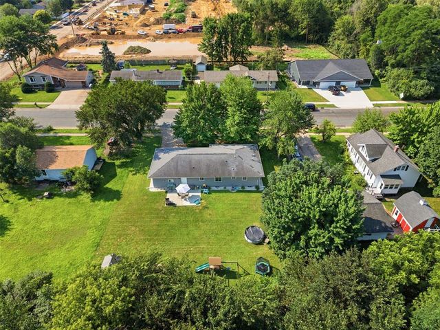 2624 Vine Street, Eau Claire, WI 54703