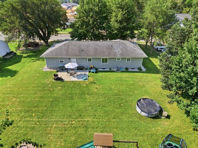 2624 Vine Street, Eau Claire, WI 54703