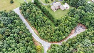 000 17th Street Court NE 11-14, Hickory, NC 28601