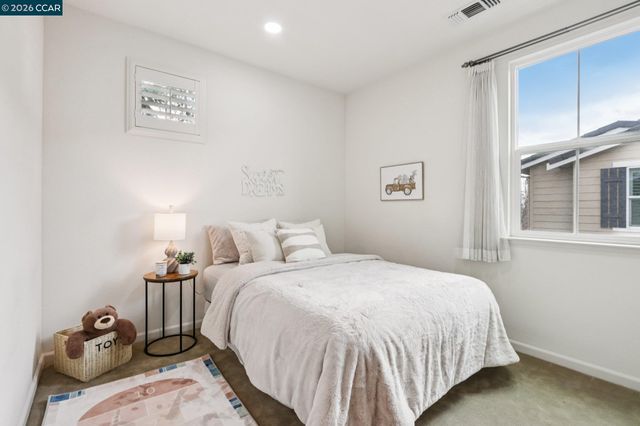 6759 S Mariposa Ln, Dublin, CA 94568