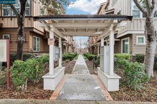 6759 S Mariposa Ln, Dublin, CA 94568