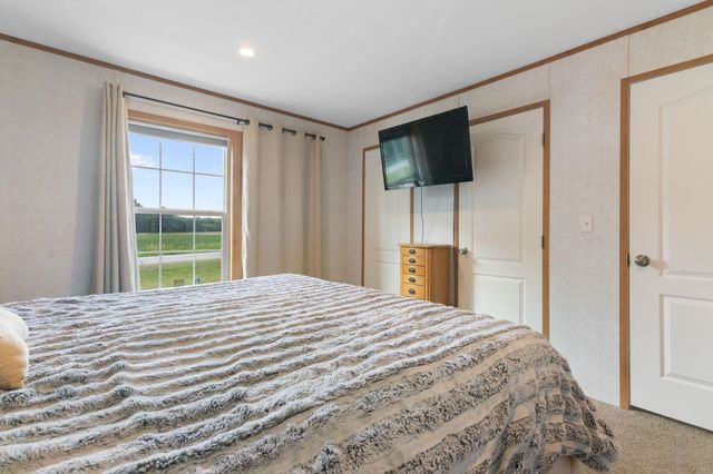 243 Newton Road, Vernon, VT 05354