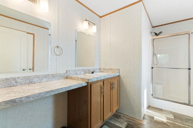 243 Newton Road, Vernon, VT 05354
