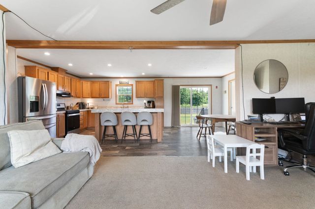 243 Newton Road, Vernon, VT 05354