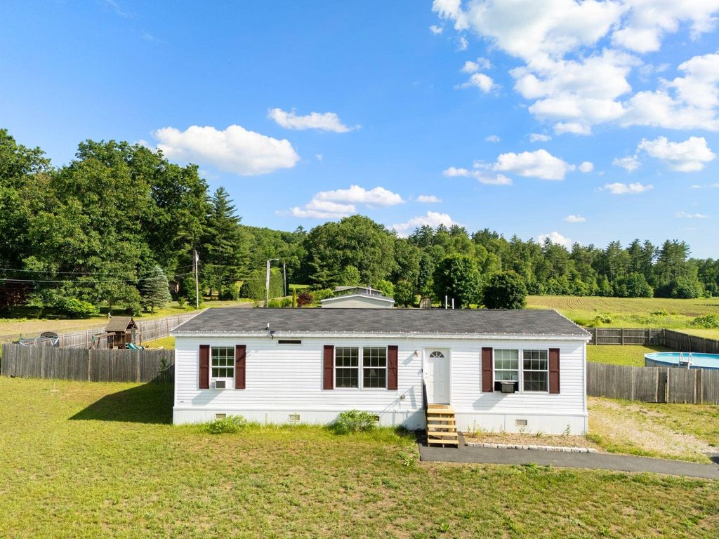 243 Newton Road, Vernon, VT 05354