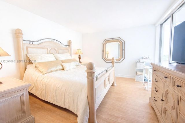 19707 Turnberry Way 6L, Aventura, FL 33180