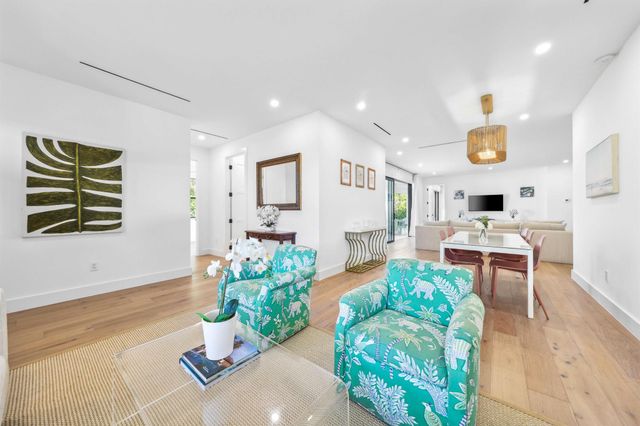 330 Laurie Road, West Palm Beach, FL 33405