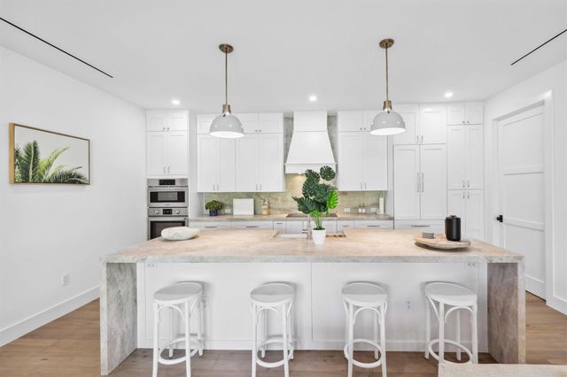 330 Laurie Road, West Palm Beach, FL 33405