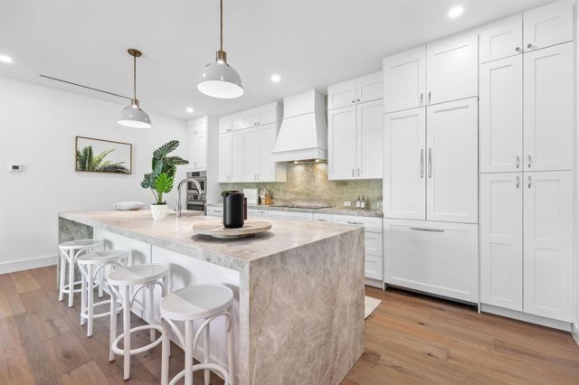 330 Laurie Road, West Palm Beach, FL 33405