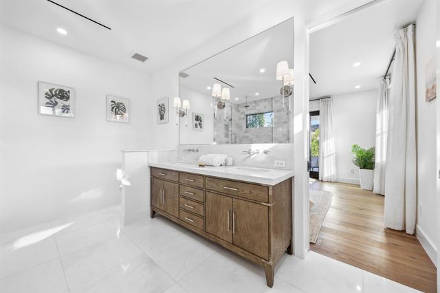 330 Laurie Road, West Palm Beach, FL 33405