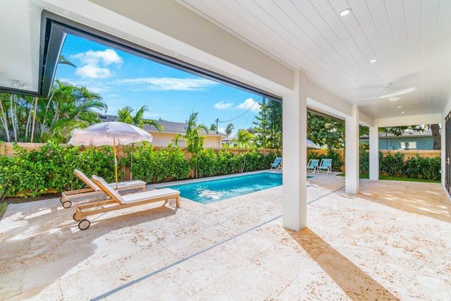 330 Laurie Road, West Palm Beach, FL 33405