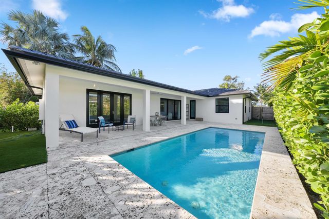 330 Laurie Road, West Palm Beach, FL 33405