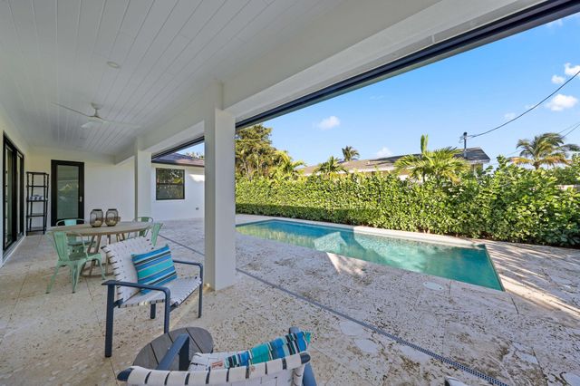 330 Laurie Road, West Palm Beach, FL 33405