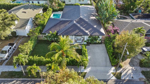 330 Laurie Road, West Palm Beach, FL 33405