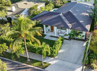 330 Laurie Road, West Palm Beach, FL 33405