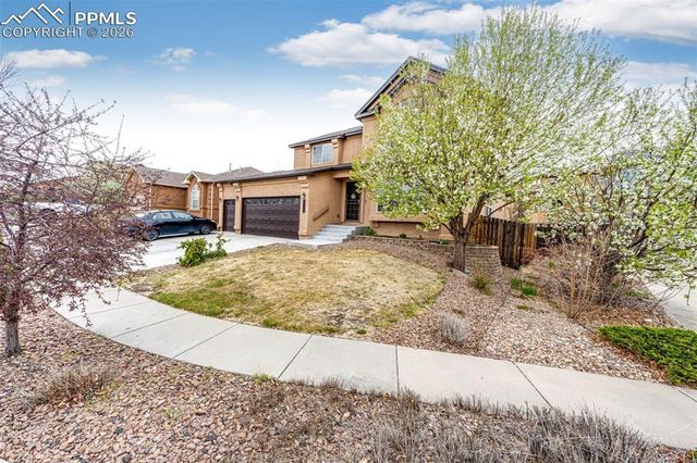 7664 Renegade Hill Drive, Colorado Springs, CO 80923