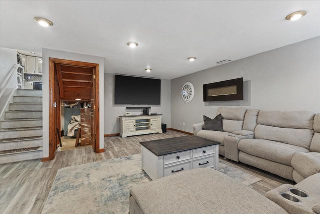 1525 Prairie DRIVE, Racine, WI 53406