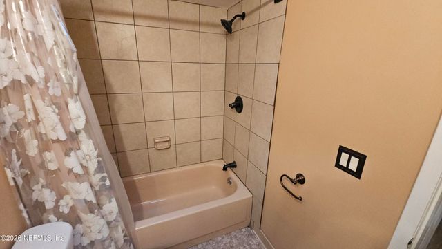 4978 LOFTY PINES Circle W, Jacksonville, FL 32210