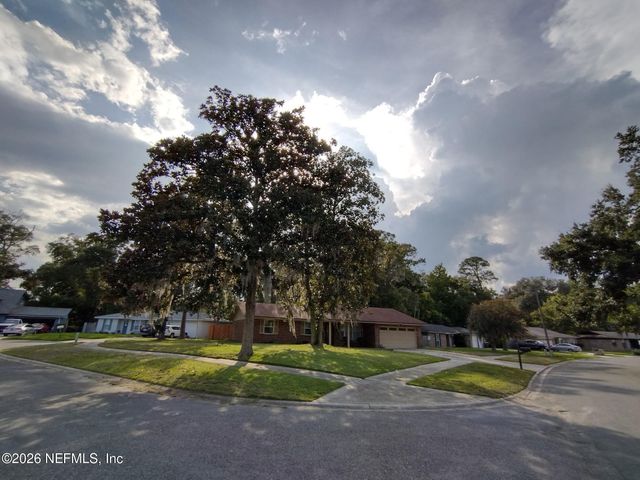 4978 LOFTY PINES Circle W, Jacksonville, FL 32210