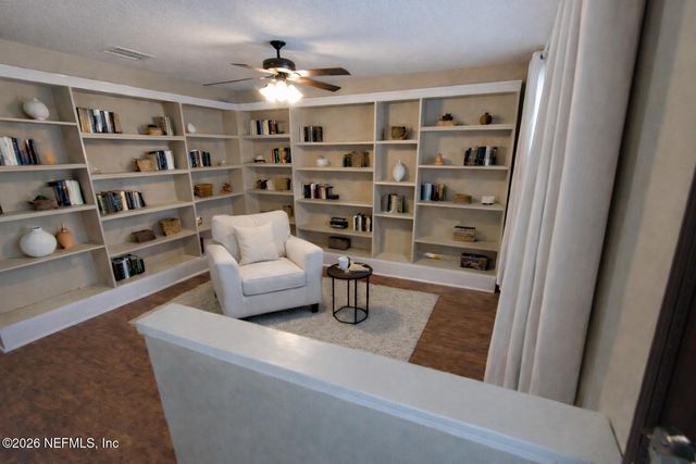 4978 LOFTY PINES Circle W, Jacksonville, FL 32210