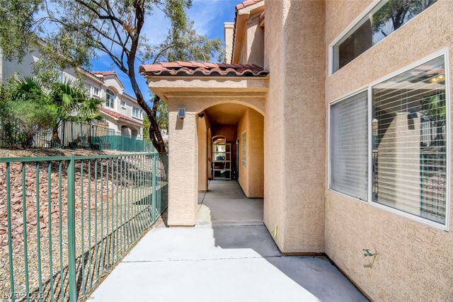 1782 TANNER Circle, Henderson, NV 89012