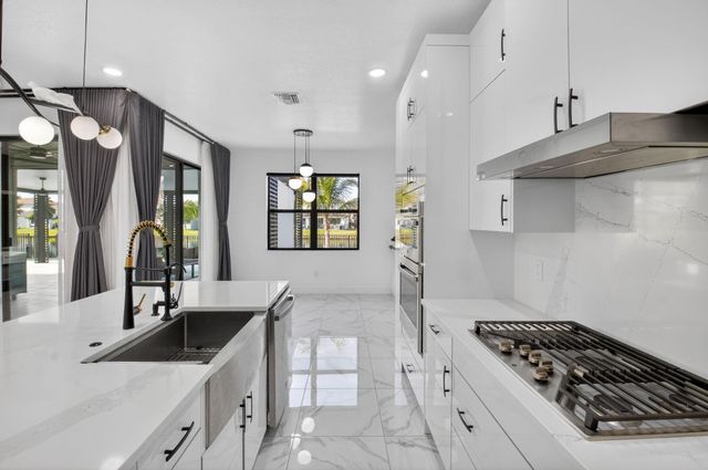 7203 Montereal Path, Lake Worth, FL 33463