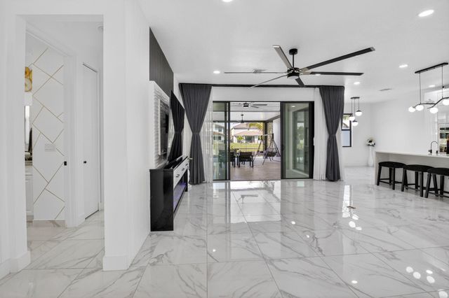 7203 Montereal Path, Lake Worth, FL 33463