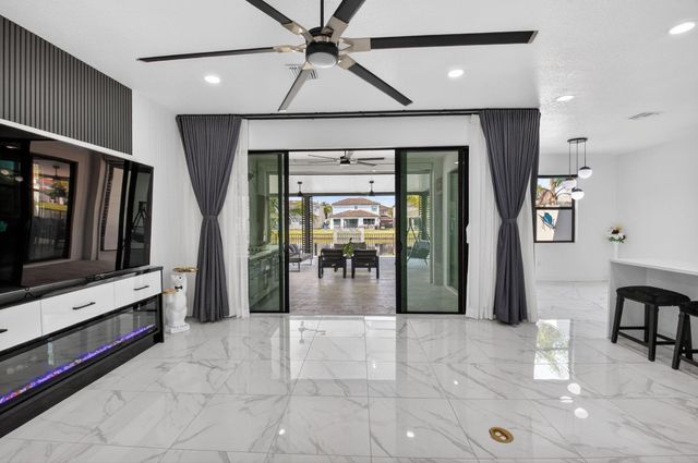 7203 Montereal Path, Lake Worth, FL 33463