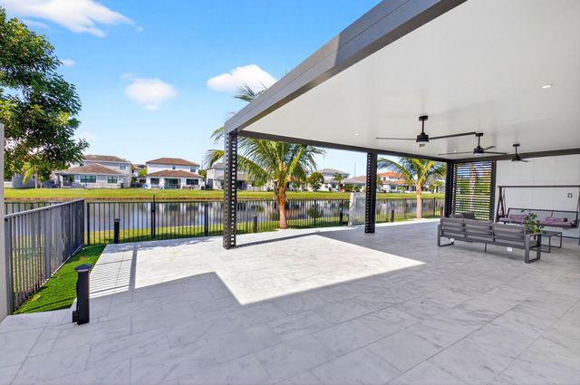 7203 Montereal Path, Lake Worth, FL 33463