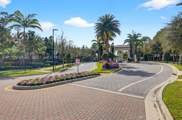 7203 Montereal Path, Lake Worth, FL 33463