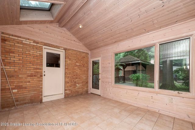 2370 Huron Hill Drive, Okemos, MI 48864