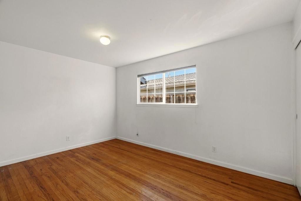 Image 13 of property listing at 15 Del Rey Circle, Salinas, CA 93901