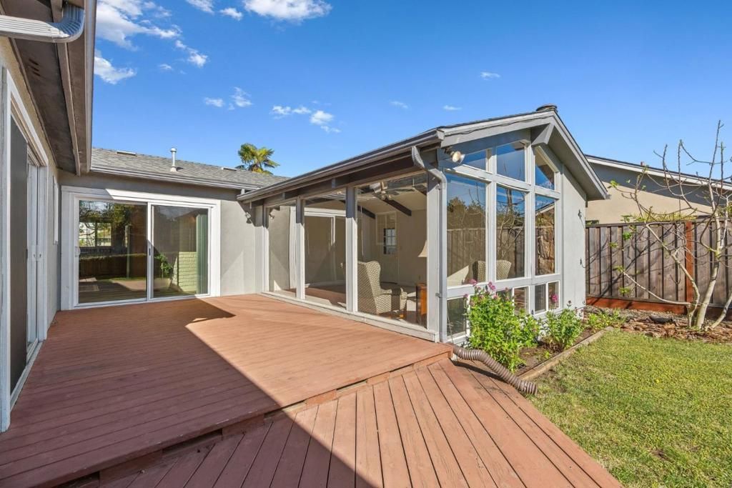 Image 31 of property listing at 15 Del Rey Circle, Salinas, CA 93901