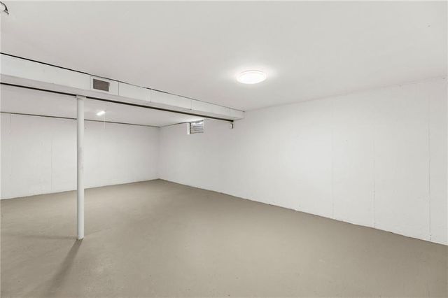 802 W Jones Street, Independence, MO 64050