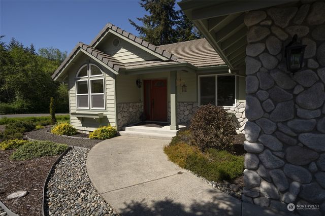 1610 Fox Hollow, Sequim, WA 98382