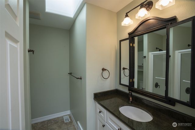 1610 Fox Hollow, Sequim, WA 98382