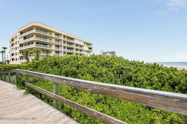 925 N Highway A1A 206, Indialantic, FL 32903