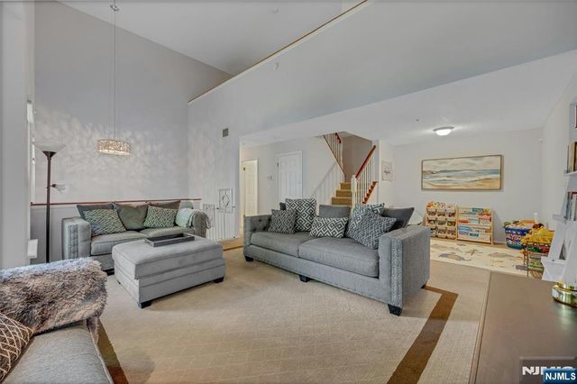 1503 Cornwall Road, Mahwah, NJ 07430