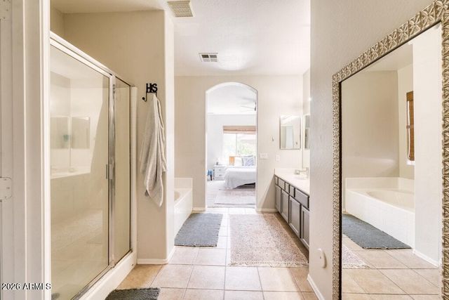 3173 W FIVE MILE PEAK Drive, San Tan Valley, AZ 85144
