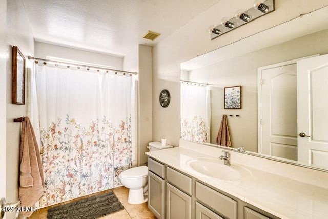 3173 W FIVE MILE PEAK Drive, San Tan Valley, AZ 85144